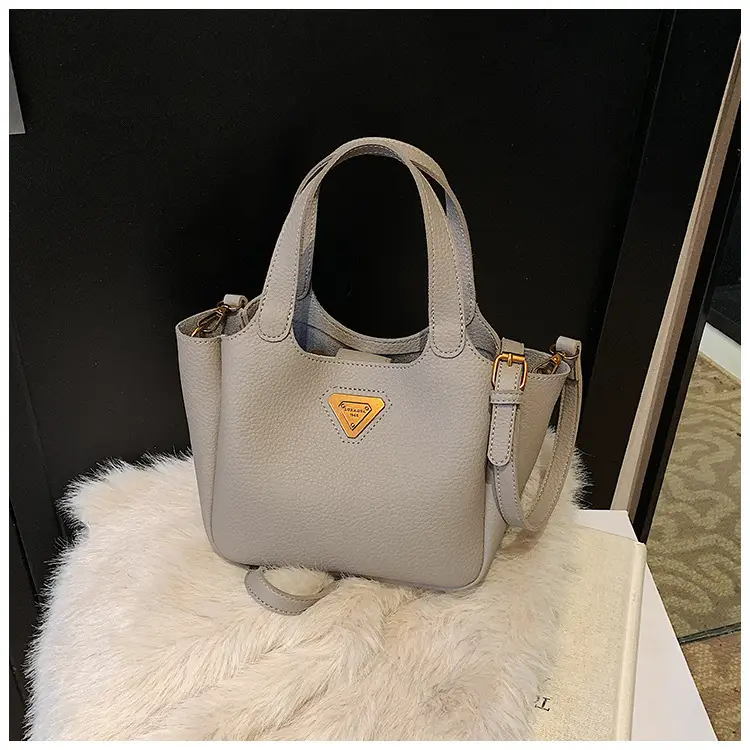 Women's Black Leather Shoulder Crossbody Bag 2025 New Arrival — feature 41