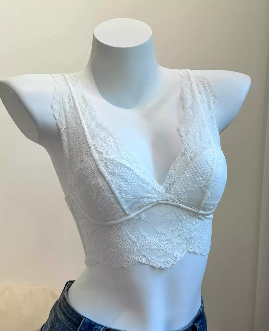 French Lace Push-Up Camisole Bra Set White No Steel Ring — feature 26