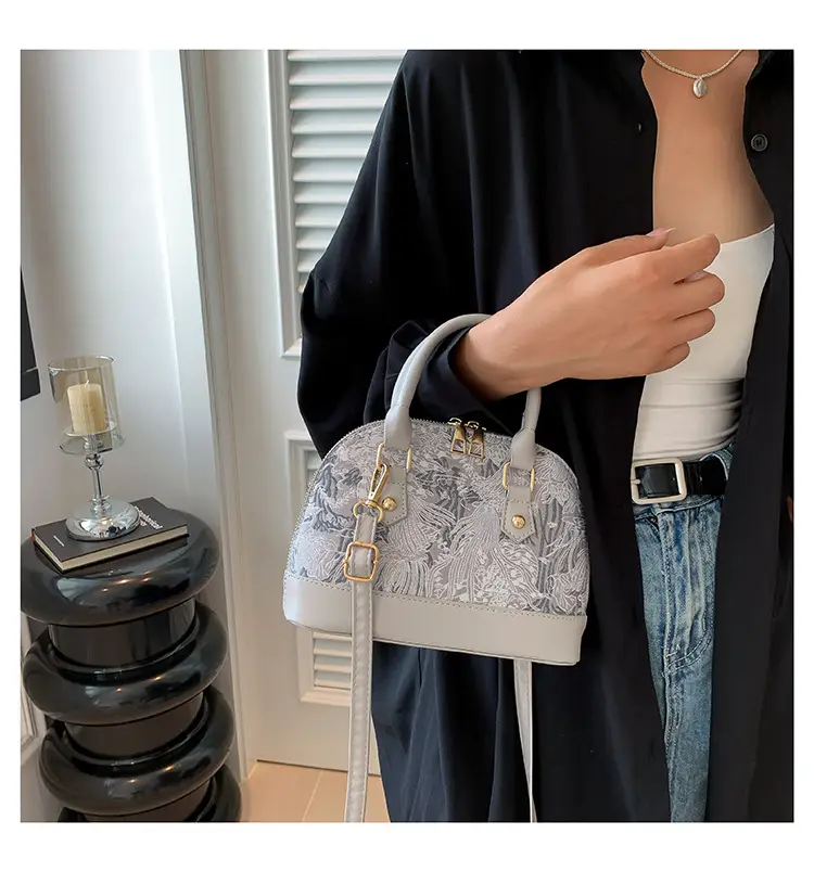 Women's Crossbody & Shoulder Bags 2025 Spring Collection — feature 10
