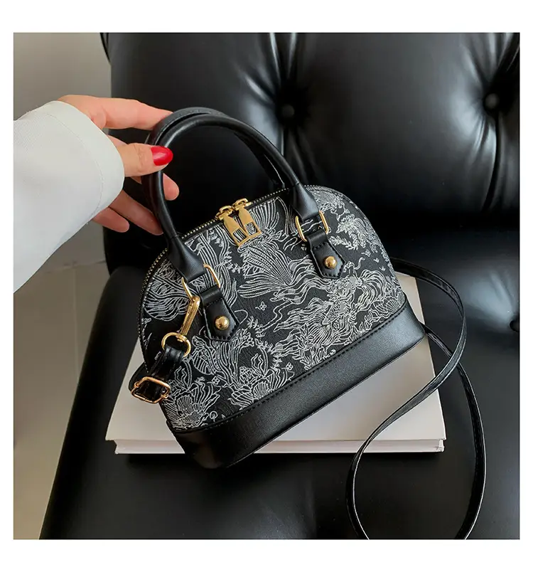 Women's Crossbody & Shoulder Bags 2025 Spring Collection — feature 13