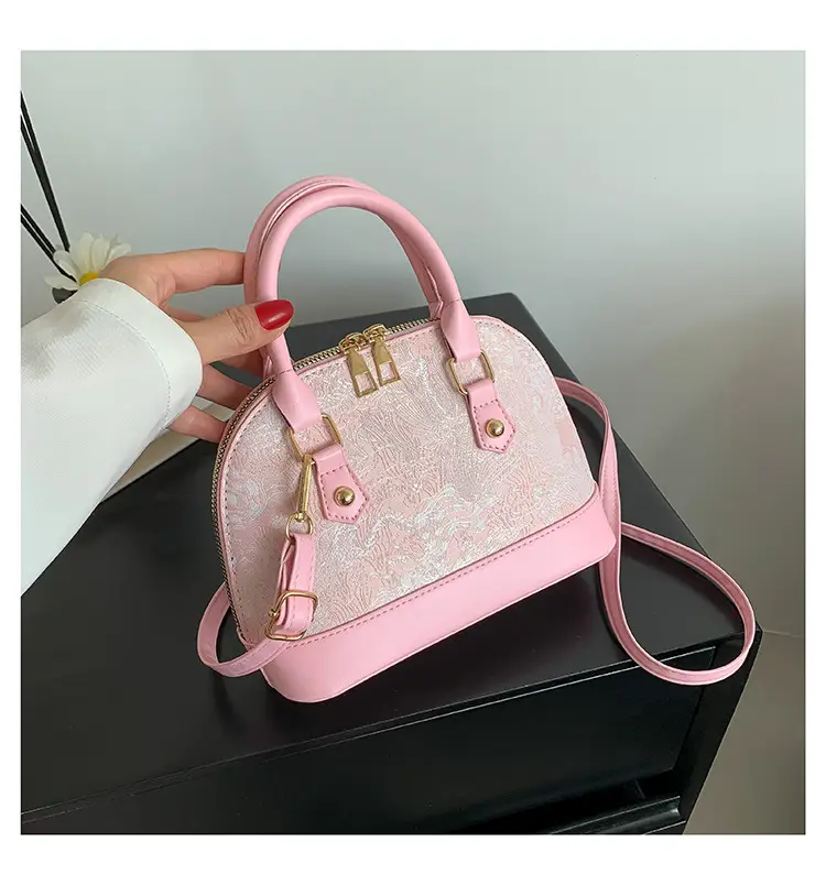 Women's Crossbody & Shoulder Bags 2025 Spring Collection — feature 14