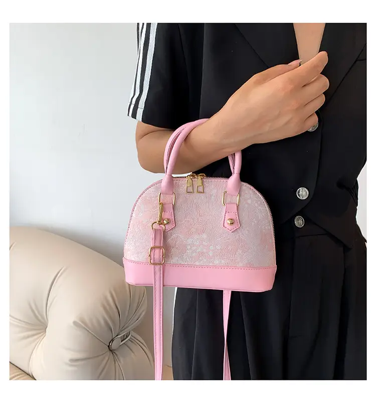 Women's Crossbody & Shoulder Bags 2025 Spring Collection — feature 9