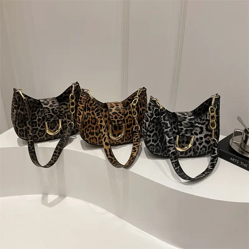 Leopard Print Large Capacity Crossbody Bag Women