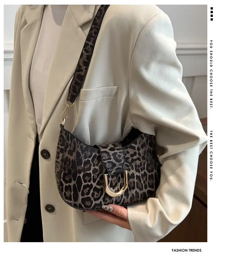 Leopard Print Large Capacity Crossbody Bag Women — feature 1