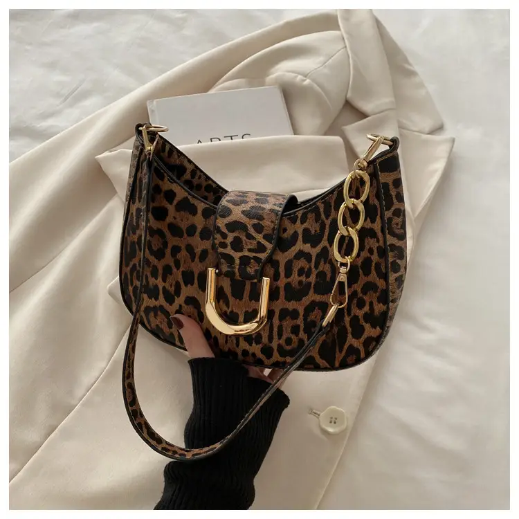 Leopard Print Large Capacity Crossbody Bag Women — feature 15