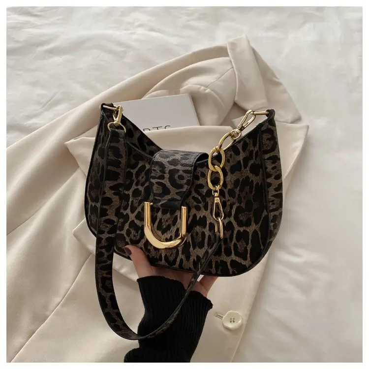 Leopard Print Large Capacity Crossbody Bag Women — feature 17