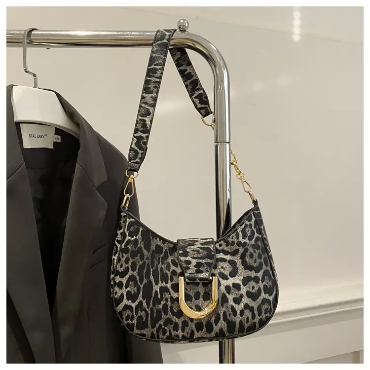 Leopard Print Large Capacity Crossbody Bag Women — feature 20