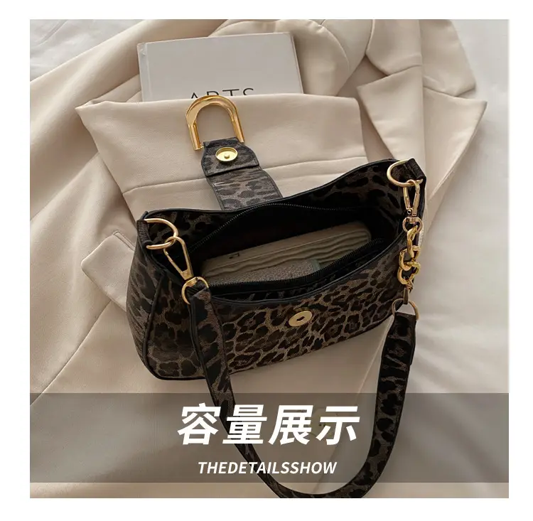 Leopard Print Large Capacity Crossbody Bag Women — feature 7