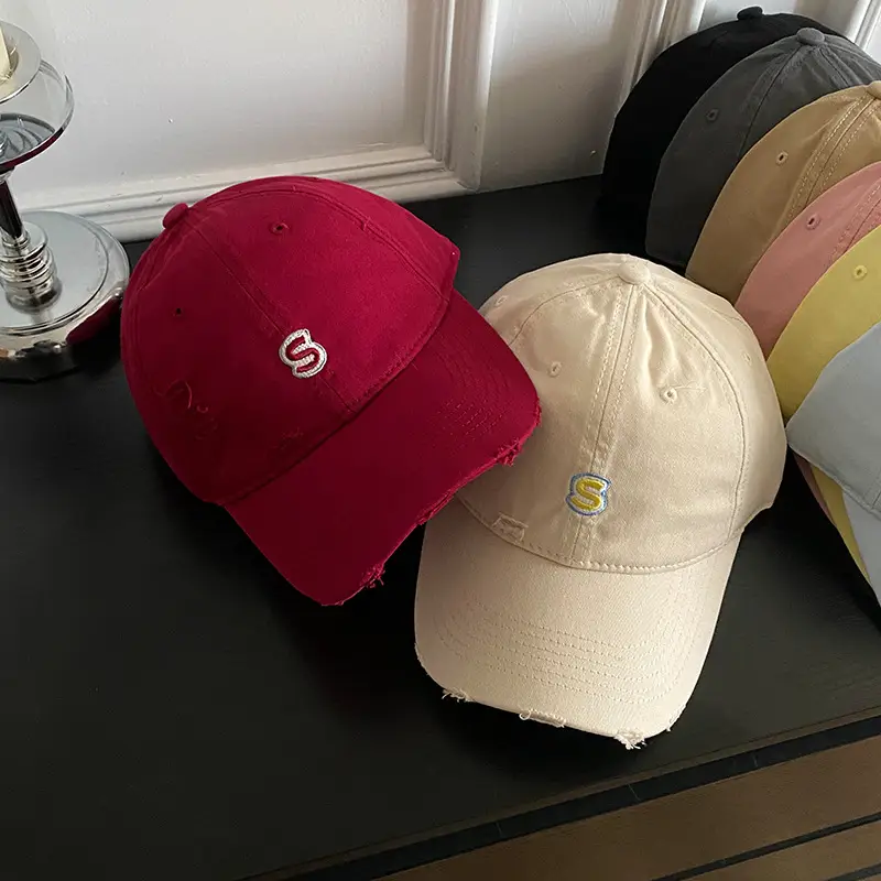 Women Distressed Hole-In-Hall Peaked Cap Yellow