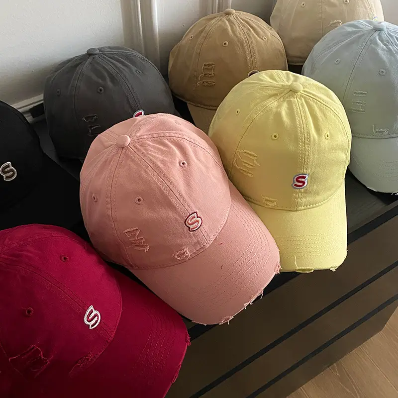 Women Distressed Hole-In-Hall Peaked Cap Yellow