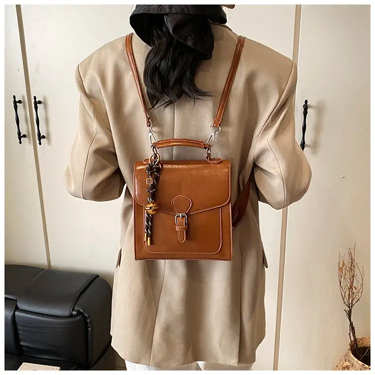 2025 Spring Japanese Korean College Style White Shoulder Bag — feature 14