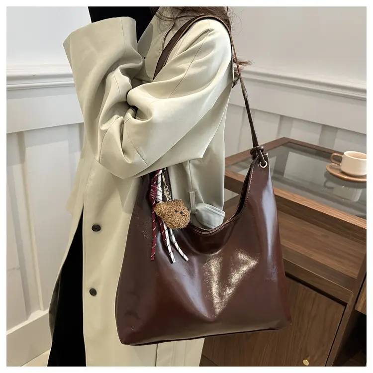 Retro Brown Large Capacity Shoulder Tote Bag — feature 19