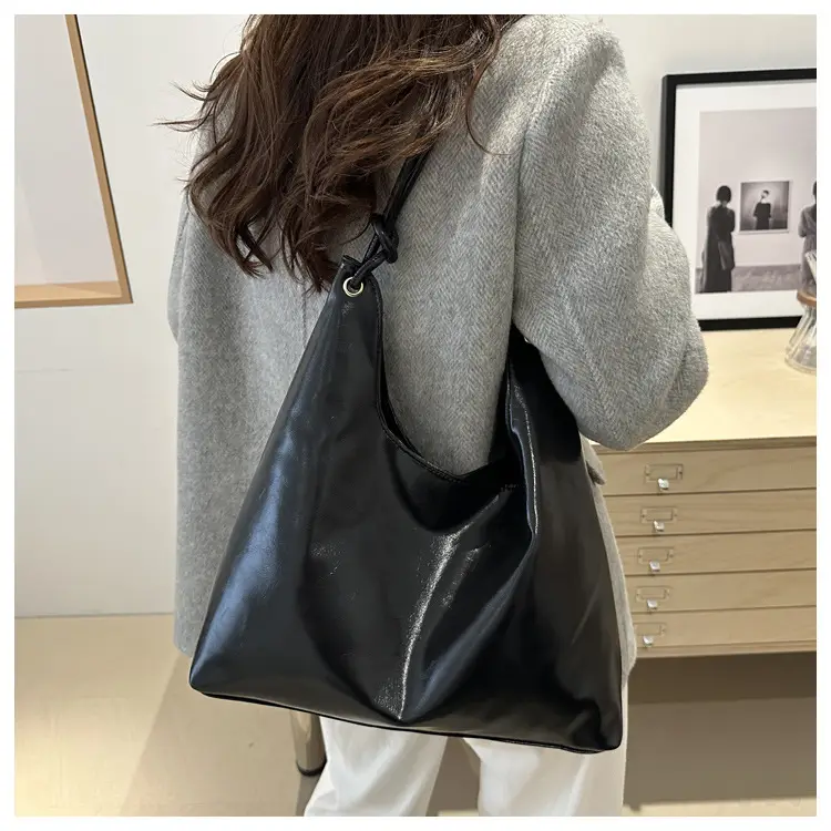 Retro Brown Large Capacity Shoulder Tote Bag — feature 20