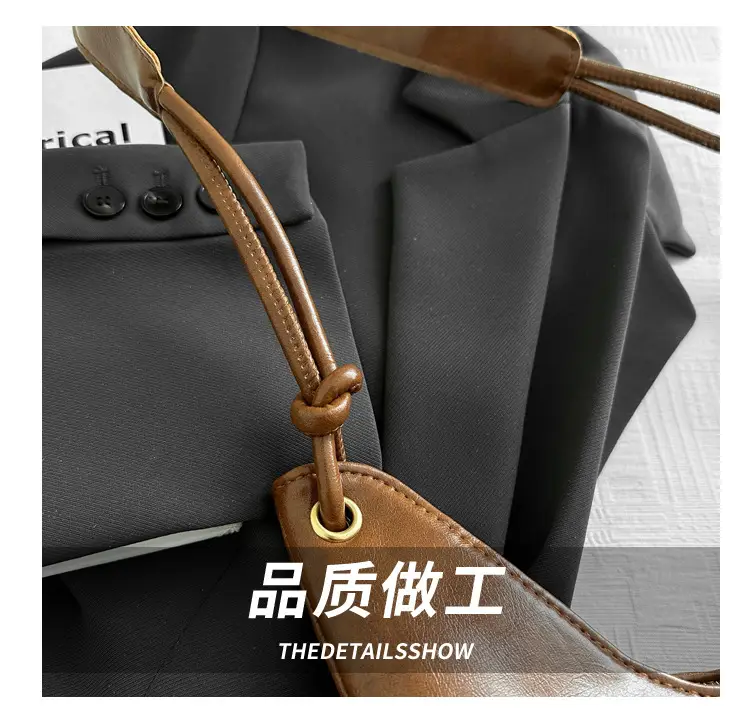 Retro Brown Large Capacity Shoulder Tote Bag — feature 5
