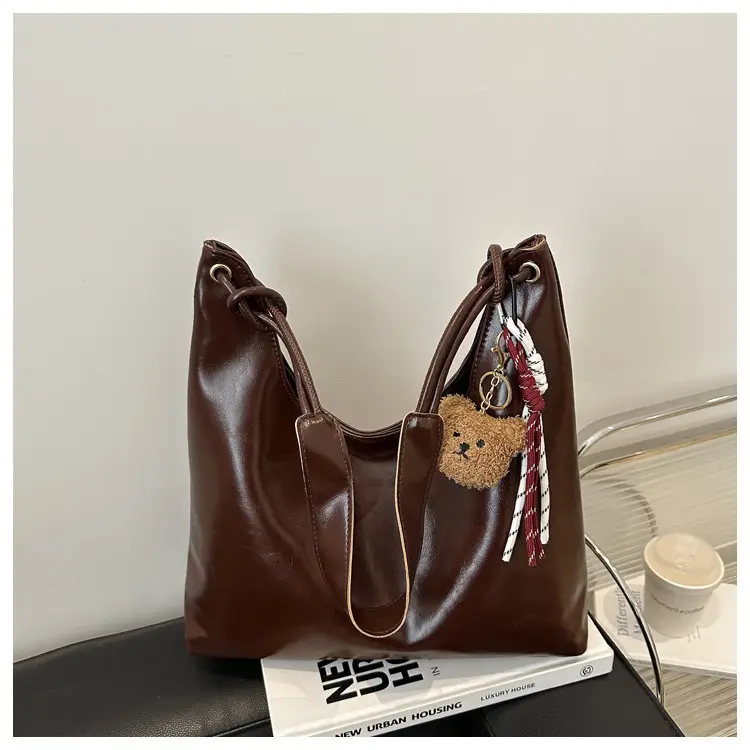 Retro Brown Large Capacity Shoulder Tote Bag - Image 3