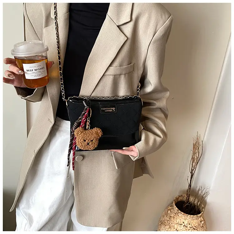 Super Fire Diamond Embroidery Black Chain Shoulder Bag Women — feature 21