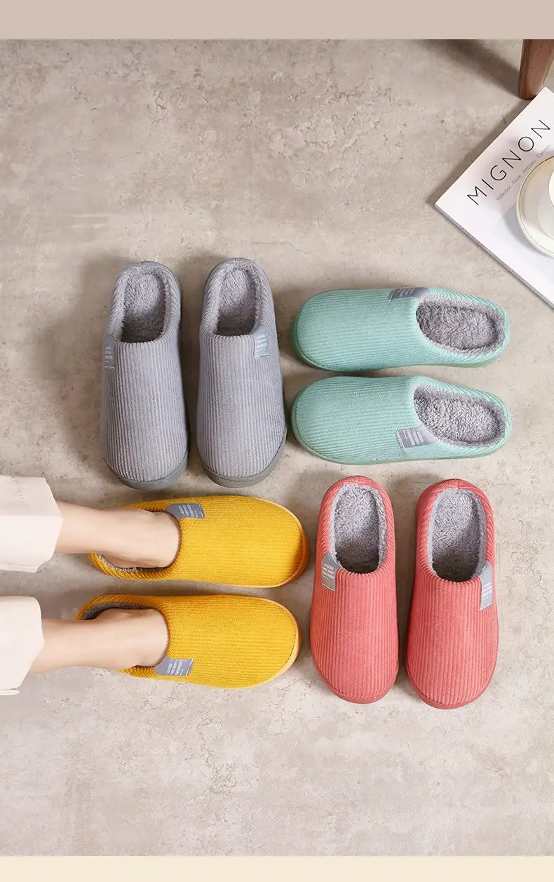Winter 2025 Cotton Slippers Couple Comfortable Cute Home Fashionable Internet Popular Warm Cotton Shoes Women's Indoor Winter Flat — feature 11