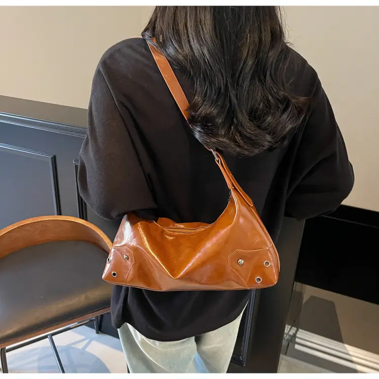 Vintage Maillard Shoulder Bag Women's Large Capacity Leather — feature 22