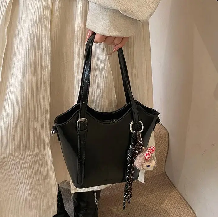 Vintage Contrast Color Shoulder Bag Women 2025 New - Image 5