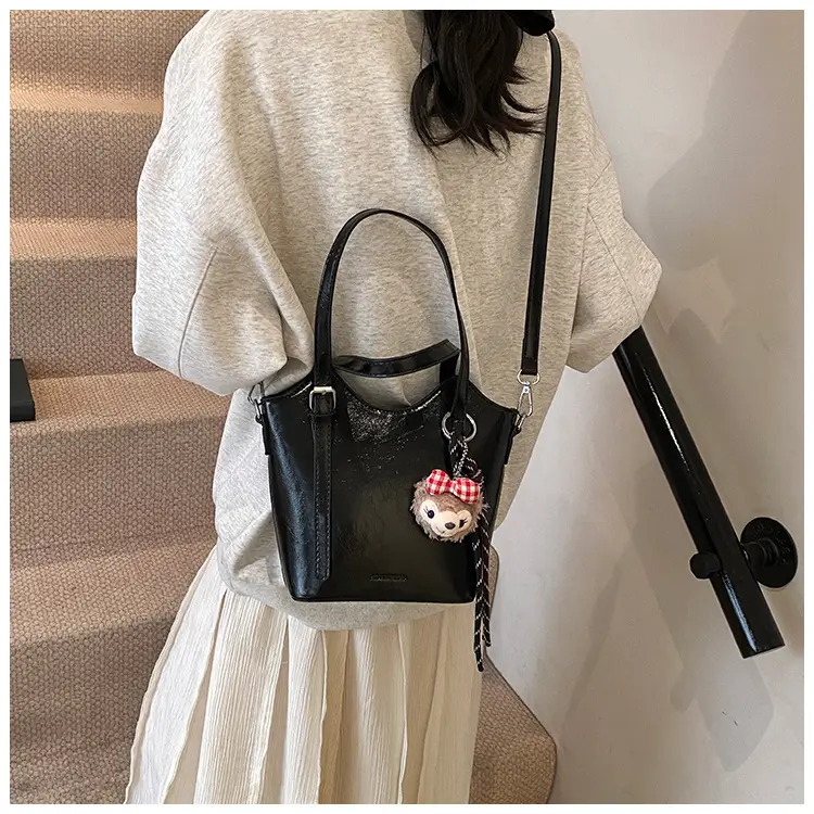 Vintage Contrast Color Shoulder Bag Women 2025 New — feature 15
