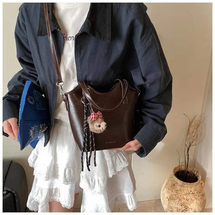 Vintage Contrast Color Shoulder Bag Women 2025 New — feature 19