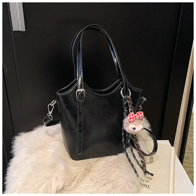 Vintage Contrast Color Shoulder Bag Women 2025 New — feature 25