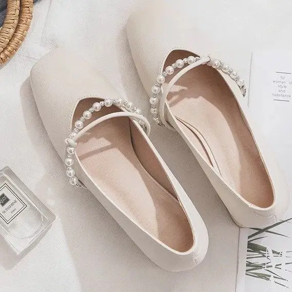 High-End Elegant High-Heeled Shoes for Women 2025 New Style Mary Jane Shoes Internet Celebrity Small Leather Shoes Thick Heel Flats with Skirt - Image 2