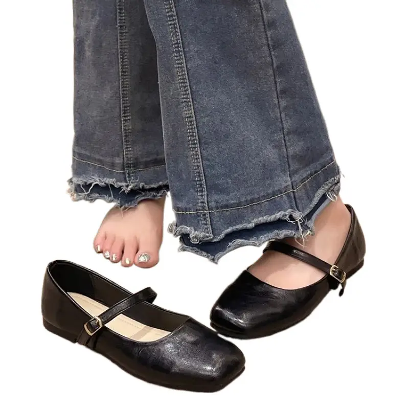Mary Jane Women's Shoes 2025 Spring New Arrival Skirt French Low-Heeled Leather Shoes Flat Shoes Gentle Evening Shoes - Image 7