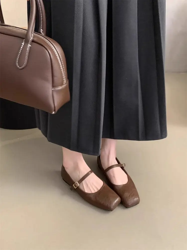 Mary Jane Women's Shoes 2025 Spring New Arrival Skirt French Low-Heeled Leather Shoes Flat Shoes Gentle Evening Shoes — feature 4