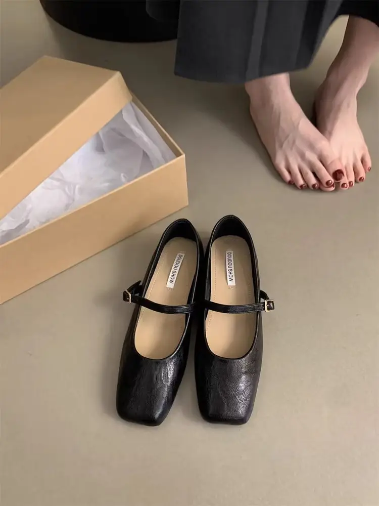 Mary Jane Women's Shoes 2025 Spring New Arrival Skirt French Low-Heeled Leather Shoes Flat Shoes Gentle Evening Shoes — feature 7