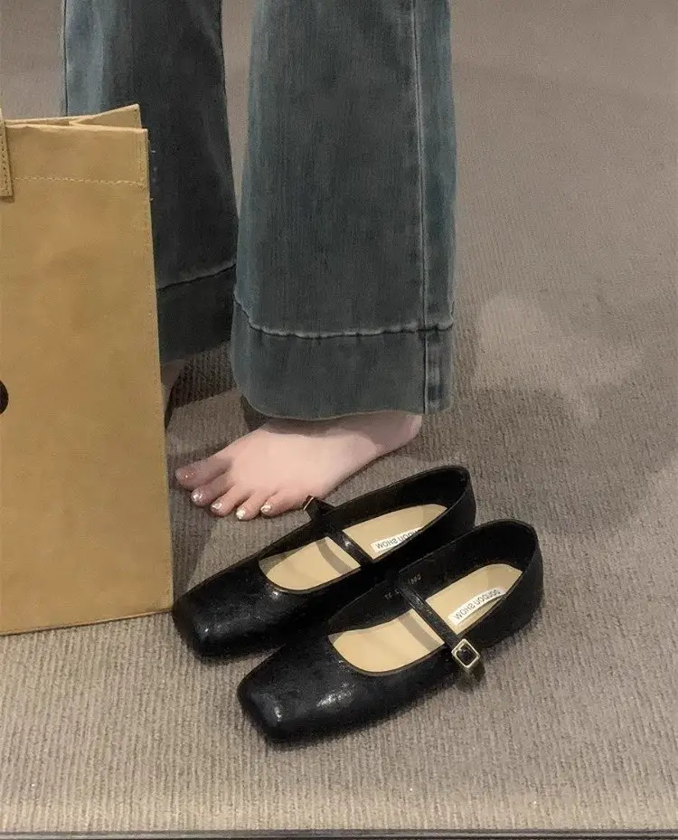 Mary Jane Women's Shoes 2025 Spring New Arrival Skirt French Low-Heeled Leather Shoes Flat Shoes Gentle Evening Shoes — feature 8