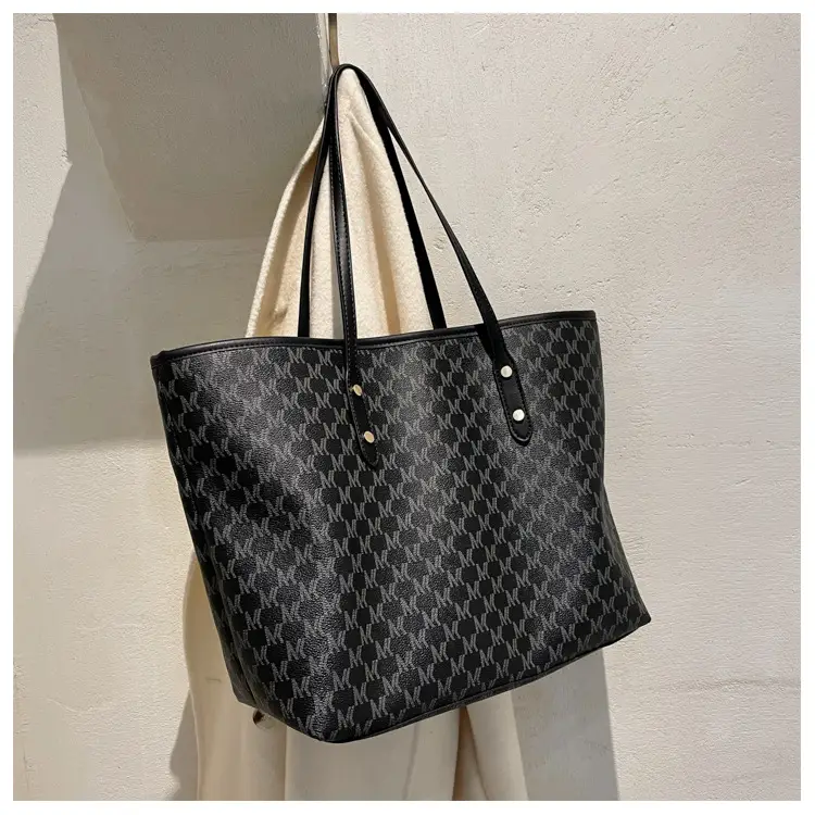High-End Printed Leather Tote Bag Brown Cross-Border New — feature 36