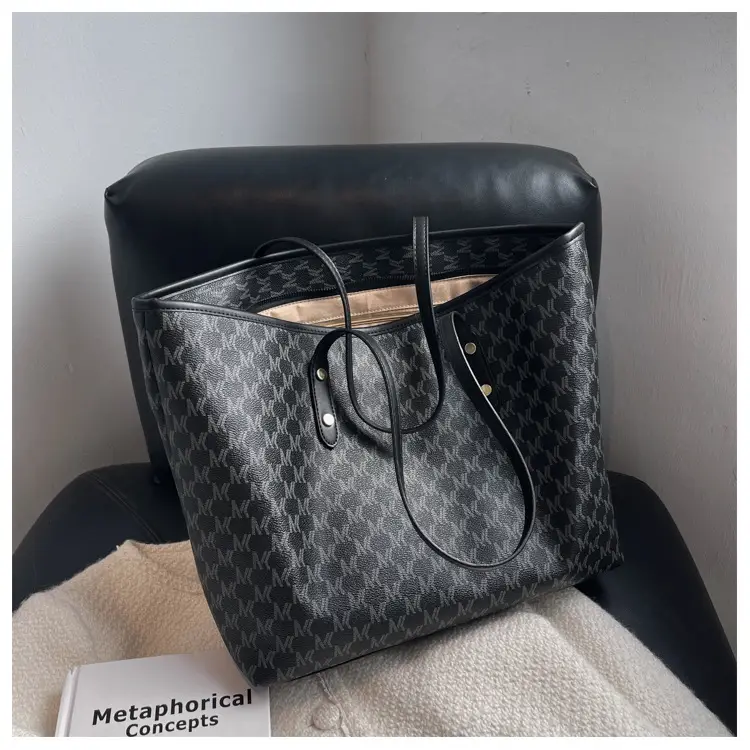 High-End Printed Leather Tote Bag Brown Cross-Border New — feature 39