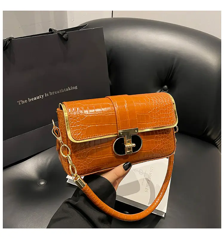 Red Korean Style Crossbody Bag for Women - Image 3