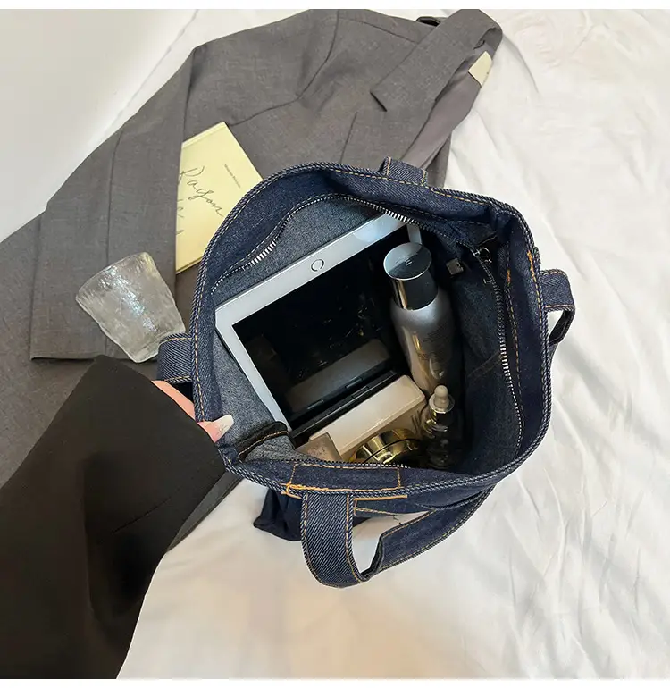Denim Canvas Large Shoulder Bag 2025 New Arrival — feature 9