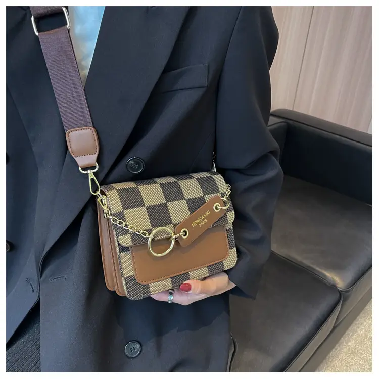 Cross-Border Retro Checkerboard Crossbody Bag for Women — feature 9