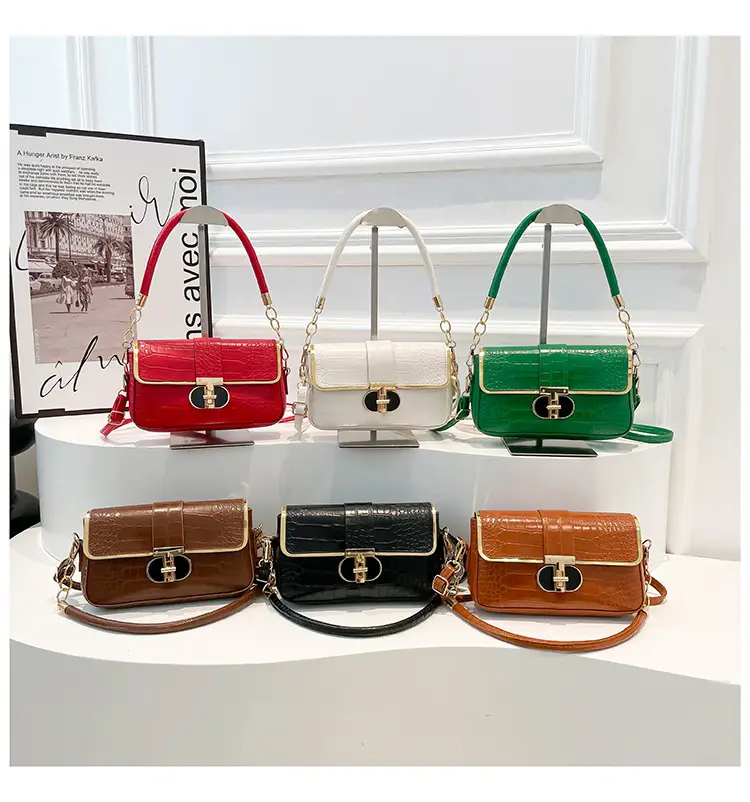 White Korean Style Women's Shoulder Bag with Gold Chain — feature 36
