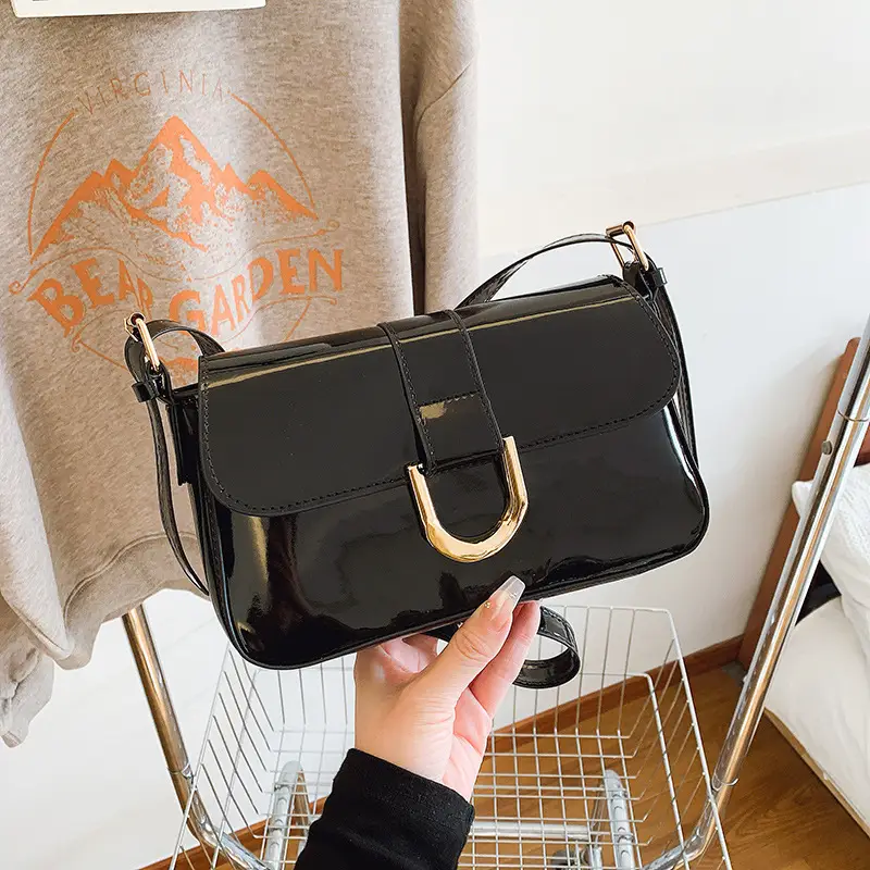 Black High-End Shoulder Crossbody Bag with Gold Clasp - Image 3