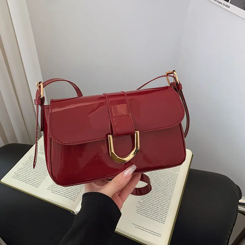 Black High-End Shoulder Crossbody Bag with Gold Clasp - Image 6