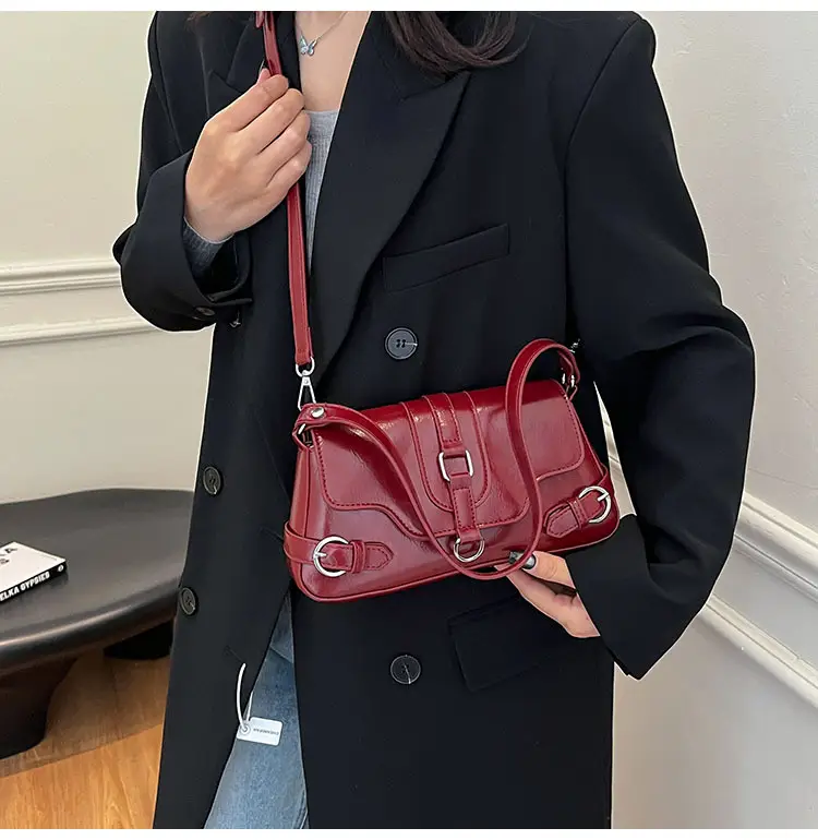 Black Crossbody Shoulder Bag for Women 2025 — feature 11