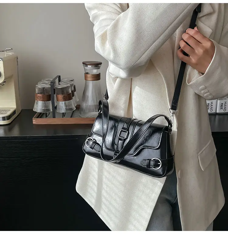 Black Crossbody Shoulder Bag for Women 2025 — feature 21