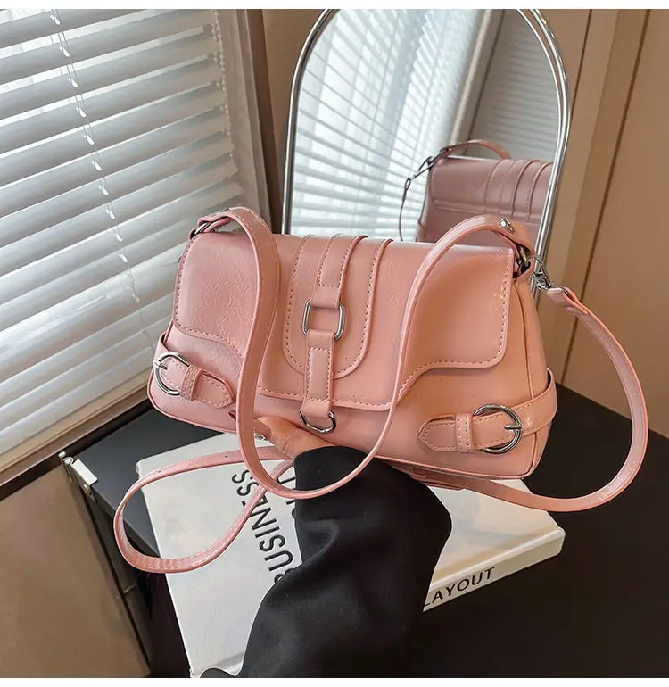 Black Crossbody Shoulder Bag for Women 2025 — feature 32