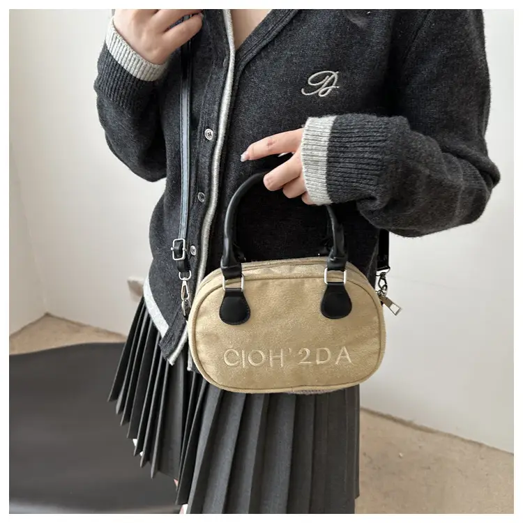 American Retro Hand Bowling Bag 2025 New Arrival — feature 12