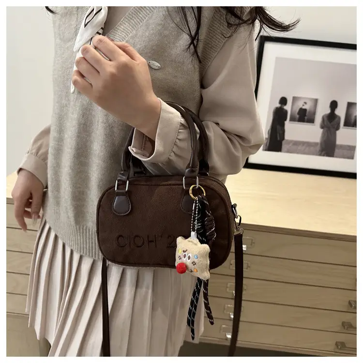 American Retro Hand Bowling Bag 2025 New Arrival — feature 19