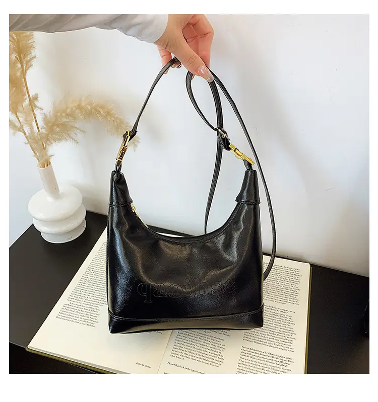 Women's Red Leather Shoulder Bag 2026 Fashion — feature 26