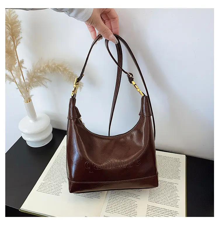 Women's Red Leather Shoulder Bag 2026 Fashion — feature 27