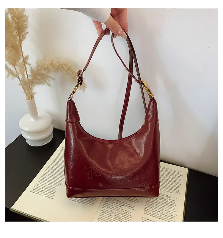Women's Red Leather Shoulder Bag 2026 Fashion — feature 29