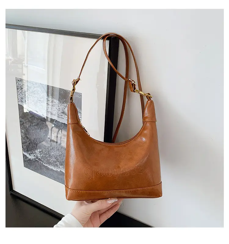 Women's Red Leather Shoulder Bag 2026 Fashion — feature 30