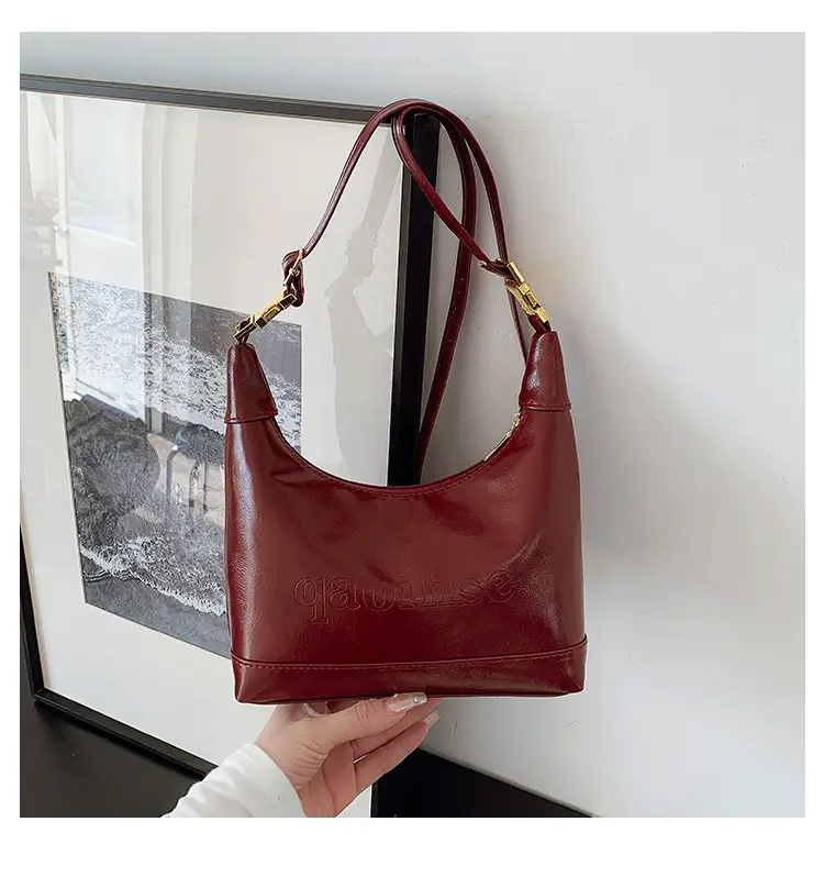 Women's Red Leather Shoulder Bag 2026 Fashion — feature 31