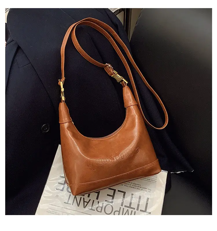 Women's Red Leather Shoulder Bag 2026 Fashion — feature 39